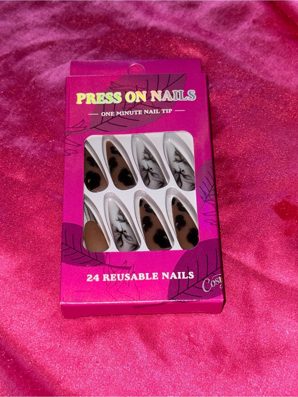 - Reusable Brown & Black Marble Press-On Nail Set